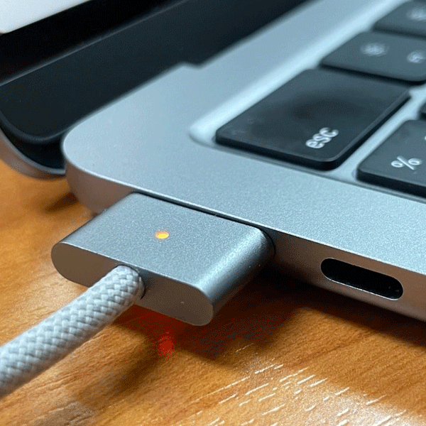 No Charger, No Problem: Easy Solutions to Charge Your MacBook 